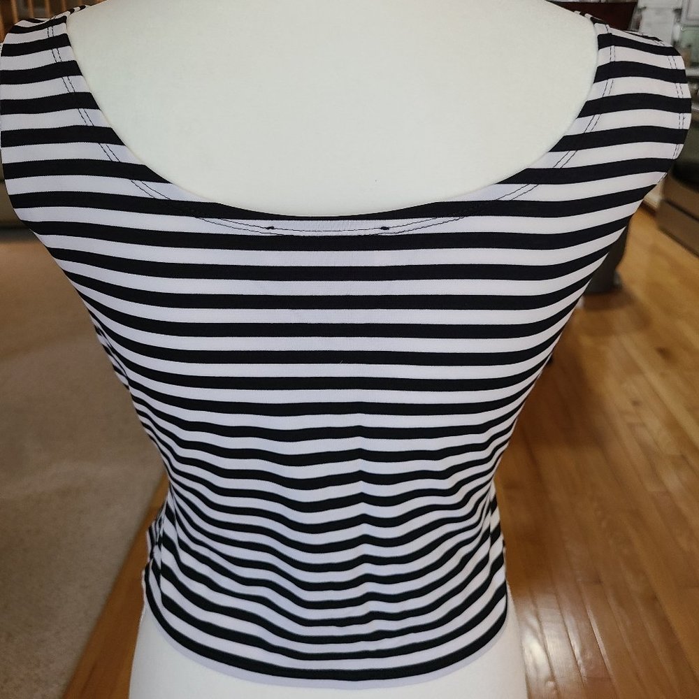 Cache Black and white striped top. - Picture 2 of 5